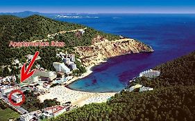 Apartamentos Cala LLonga Playa